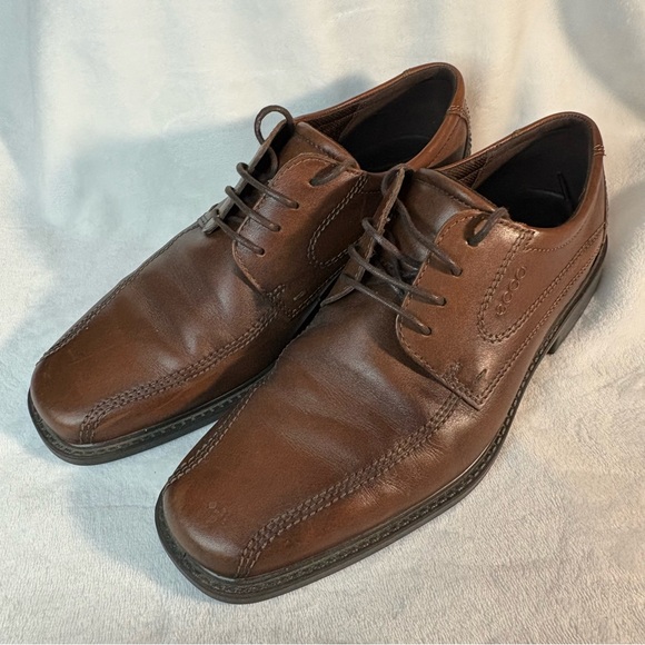 Ecco Other - Ecco New Jersey brown leather lace up oxford
